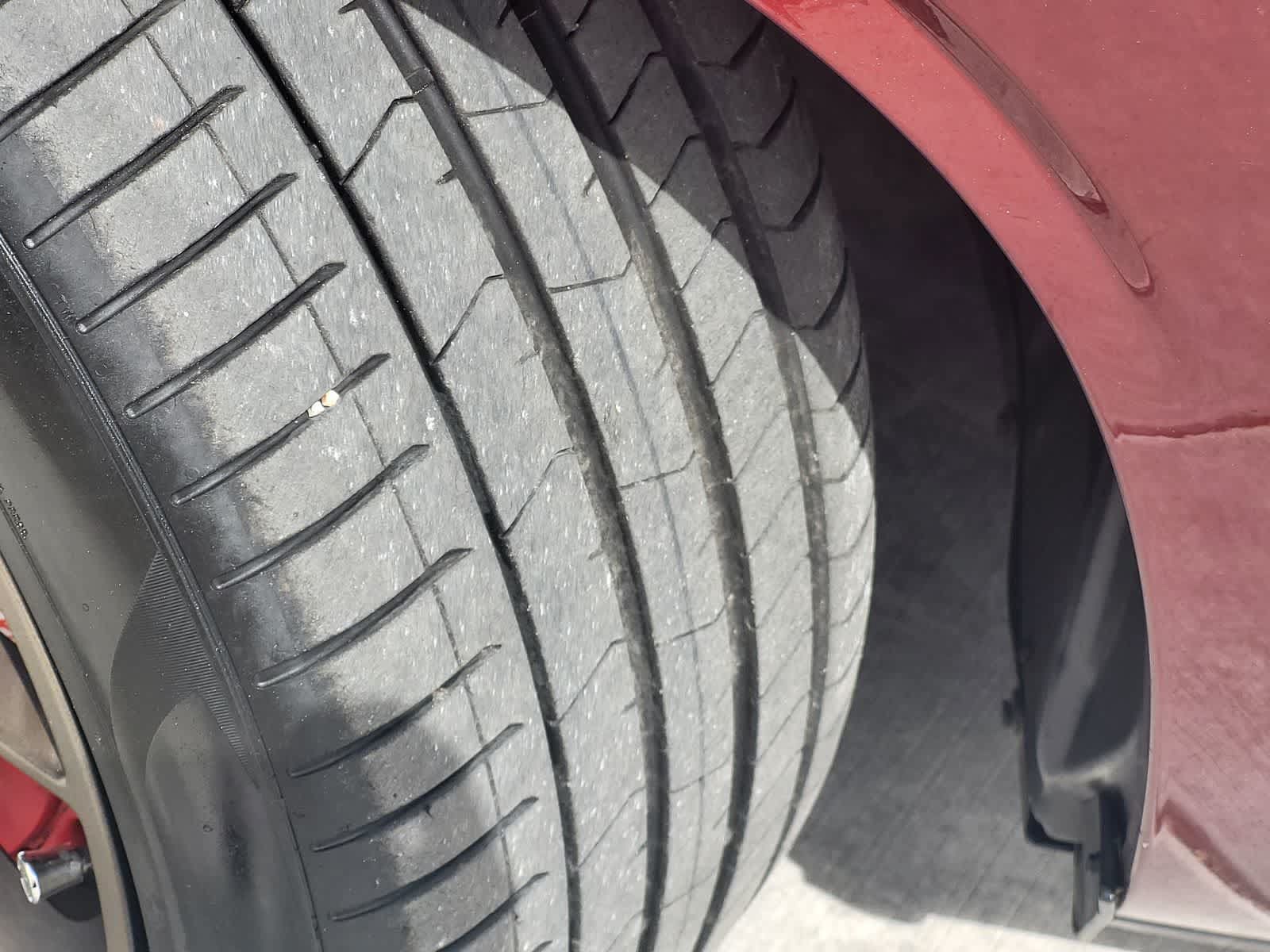 Used 2017 Dodge Challenger SRT Hellcat RWD image 10