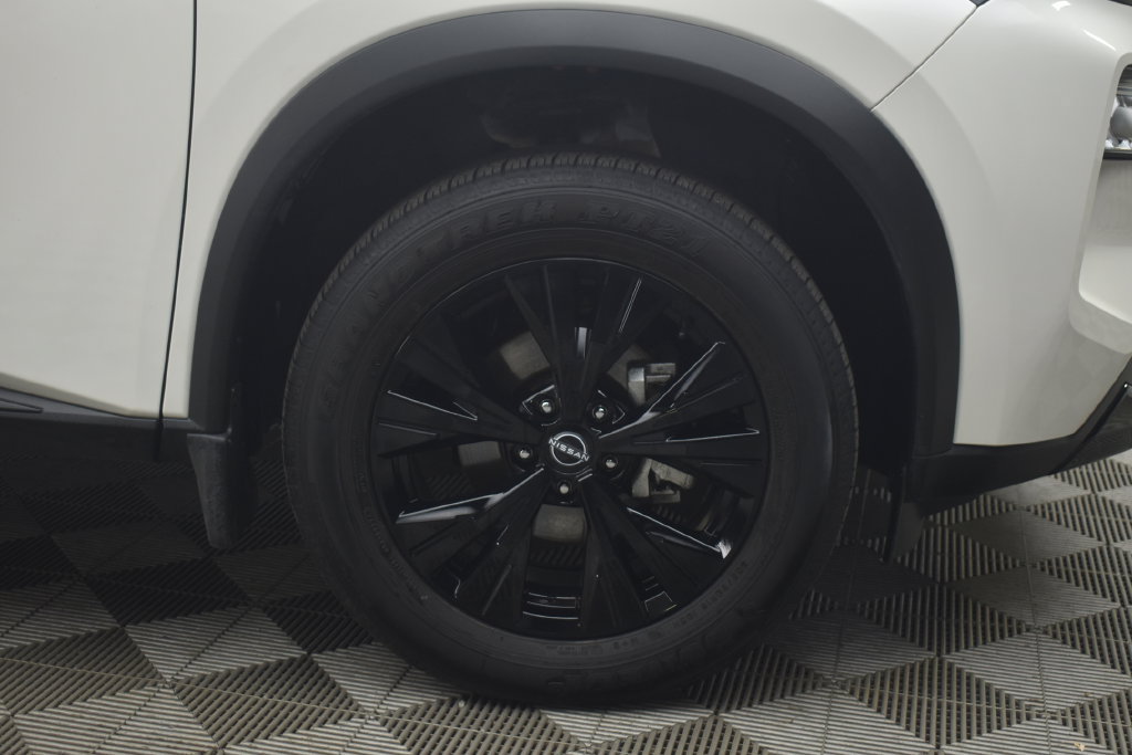 Used 2023 Nissan Rogue SV w/ SV Premium B Package AWD/4WD image 28
