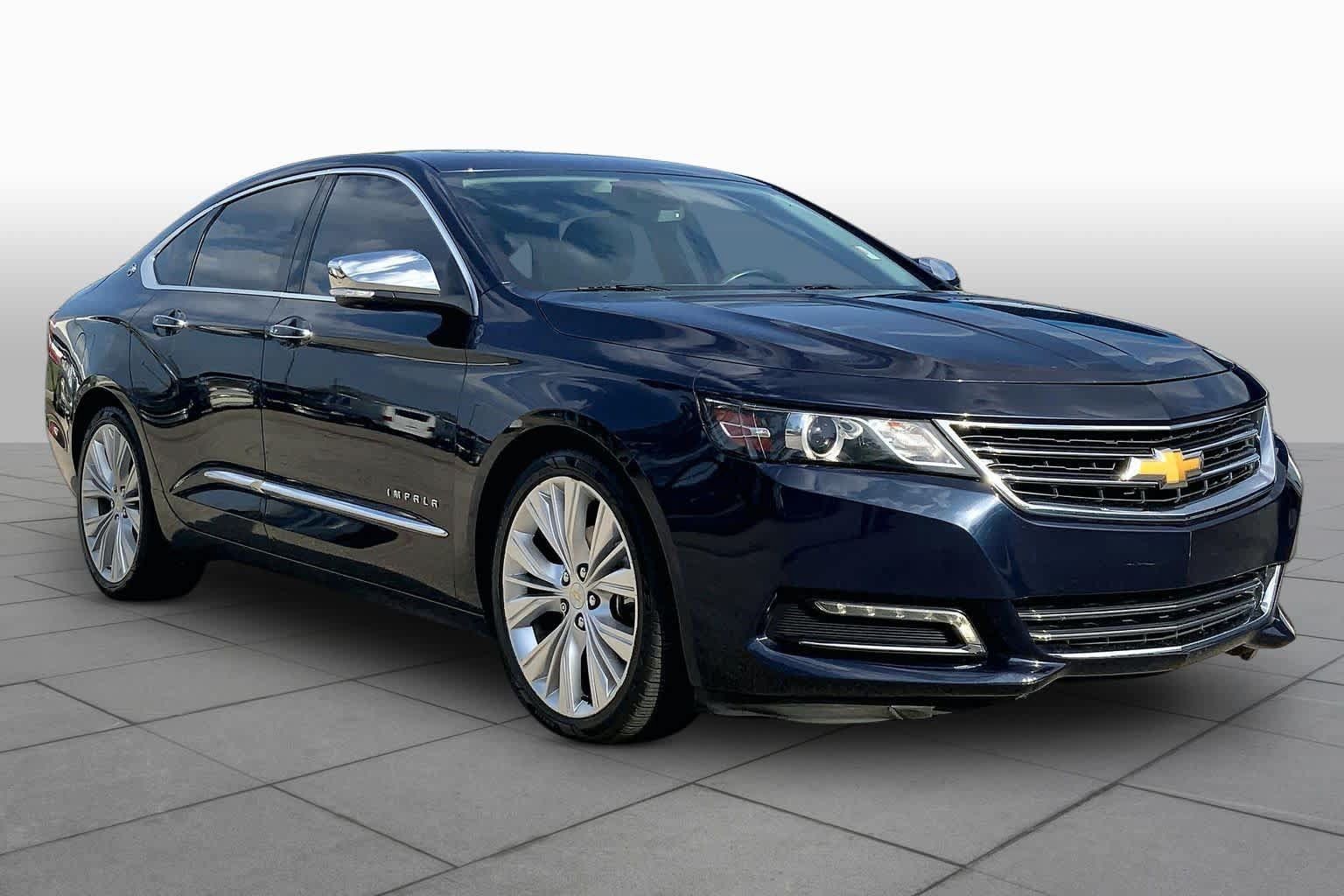 Used 2015 Chevrolet Impala LTZ FWD image 3