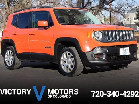Used 2016 Jeep Renegade Latitude w/ Cold Weather Group image 1