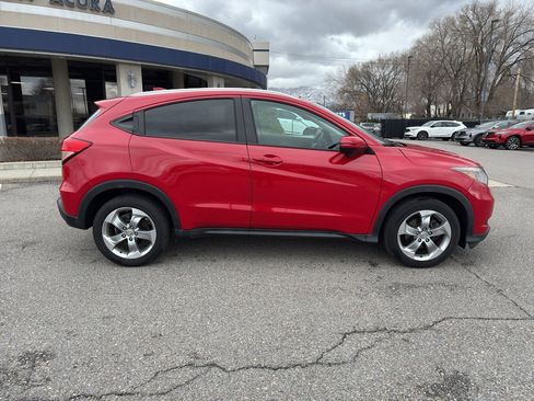 Used 2017 Honda HR-V EX-L image 8