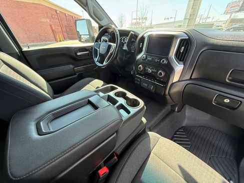 Used 2023 Chevrolet Silverado 2500 LT w/ Convenience Package image 19