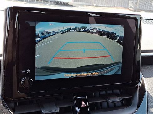 Used 2024 Toyota Corolla SE FWD image 18