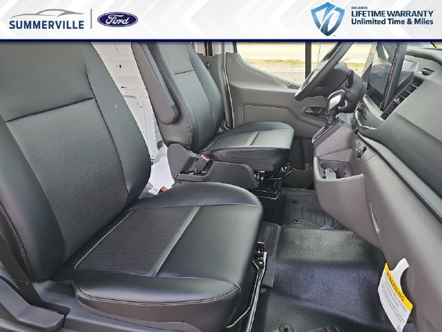 New 2026 Ford Transit 150 Low Roof RWD image 11