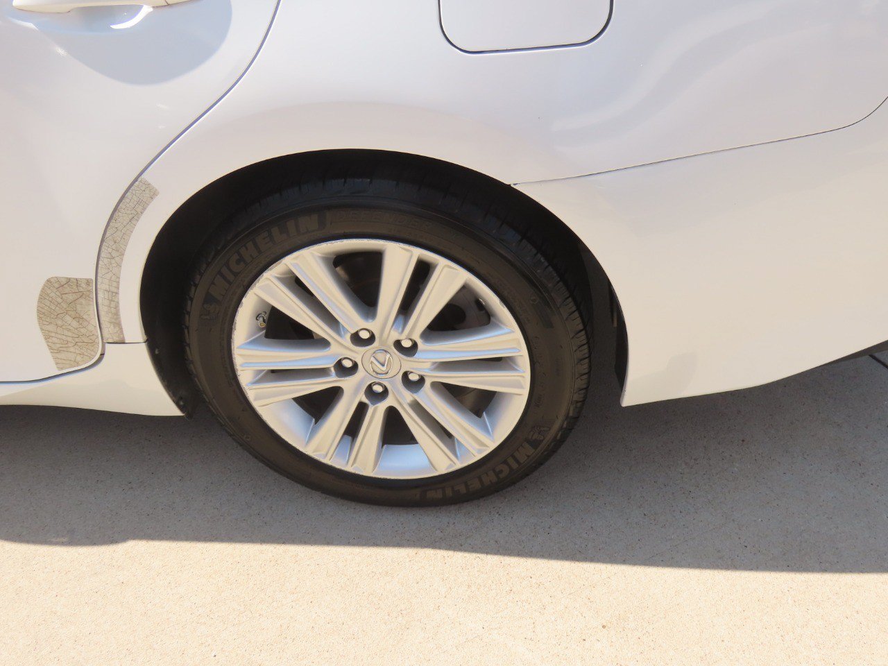 Used 2013 Lexus ES 350 w/ Premium Pkg FWD image 16