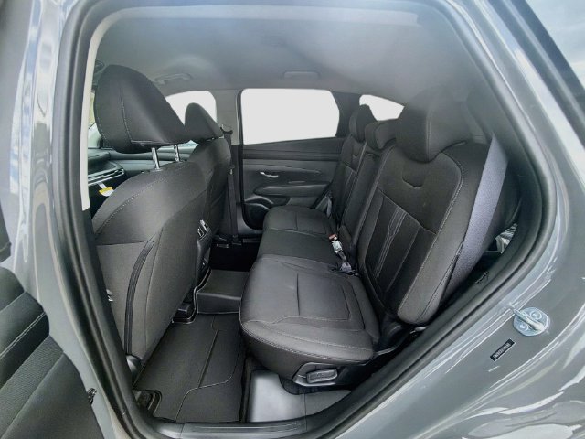 New 2026 Hyundai Tucson SEL FWD image 24