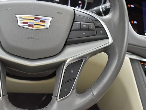 Certified 2024 Cadillac XT5 Premium Luxury AWD/4WD image 16