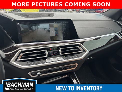 Used 2021 BMW X5 xDrive40i w/ M Sport Package image 6