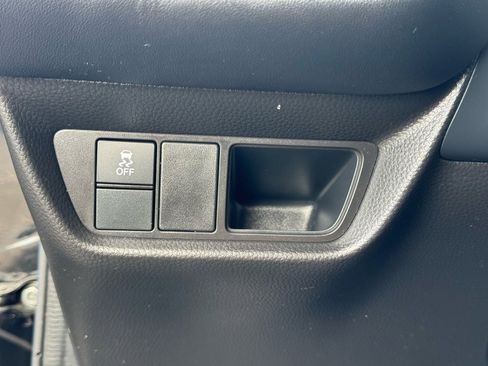 Used 2023 Honda HR-V LX image 22