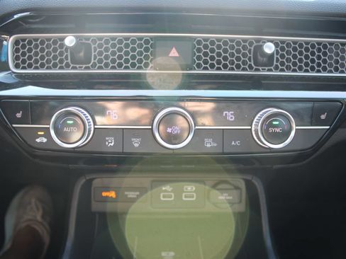 Used 2024 Honda Civic Touring image 30