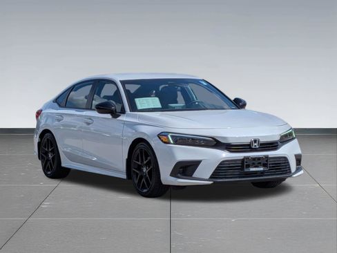 Used 2023 Honda Civic Sport image 7