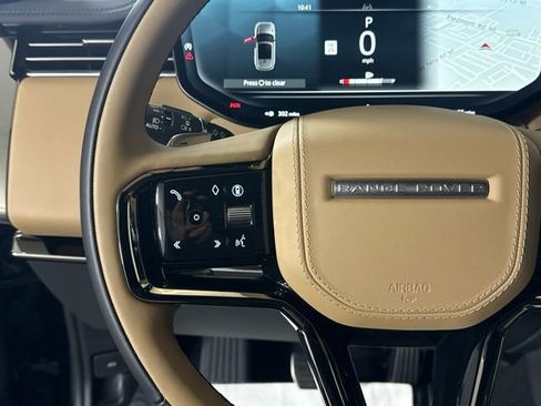 Used 2025 Land Rover Range Rover Sport Dynamic SE AWD/4WD image 40