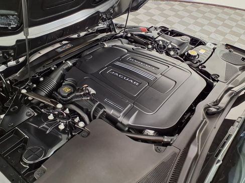 Used 2022 Jaguar F-TYPE Coupe image 27