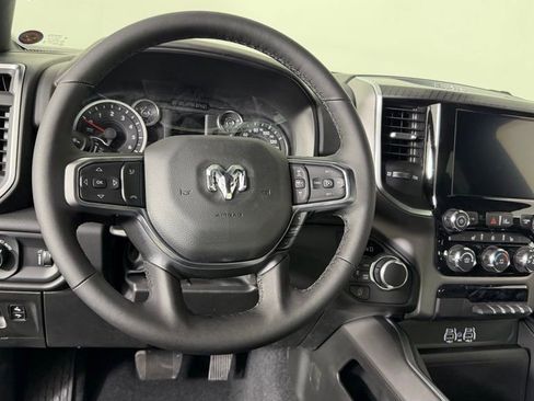 New 2026 RAM 1500 4x4 Crew Cab image 13