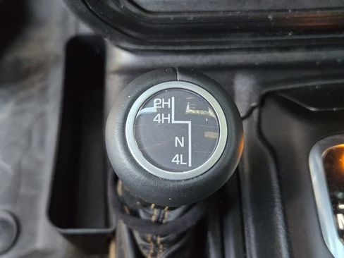 Certified 2022 Jeep Wrangler Unlimited Sahara image 21