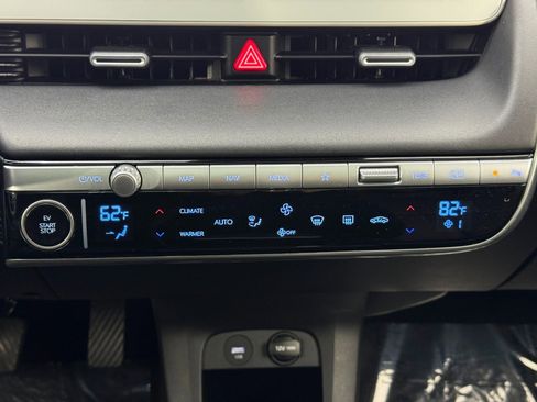 Used 2022 Hyundai Ioniq 5 Limited image 31