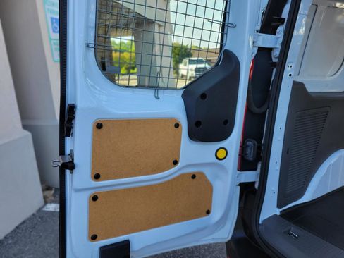 Used 2021 Ford Transit Connect XL FWD image 34