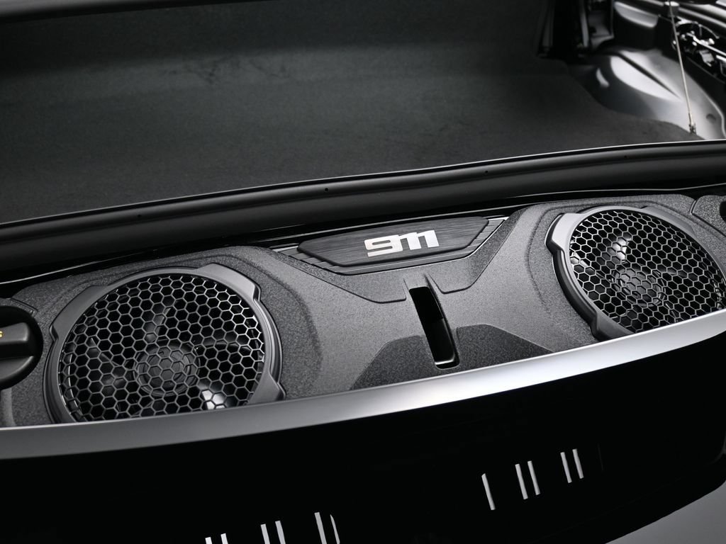Certified 2026 Porsche 911 GTS RWD image 36