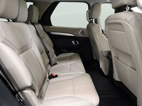 Used 2020 Land Rover Discovery Landmark AWD/4WD image 19