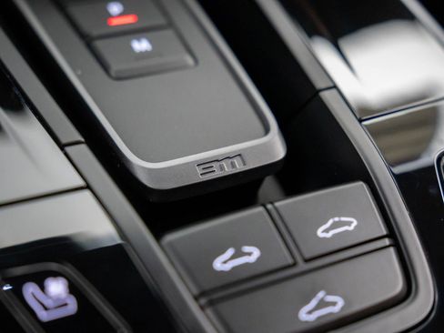 New 2026 Porsche 911 Carrera image 31