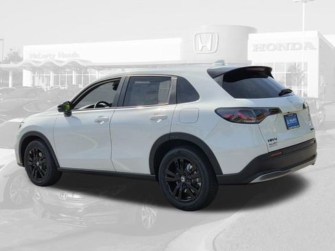 New 2026 Honda HR-V Sport image 3