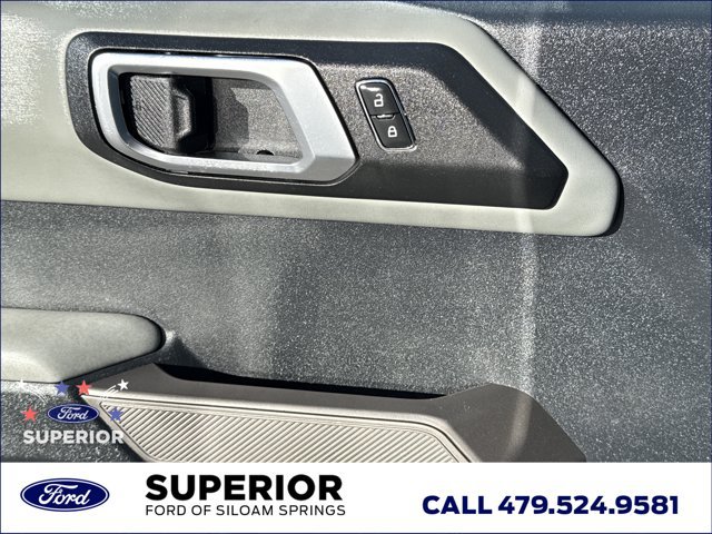 Used 2022 Ford Bronco Badlands AWD/4WD image 16