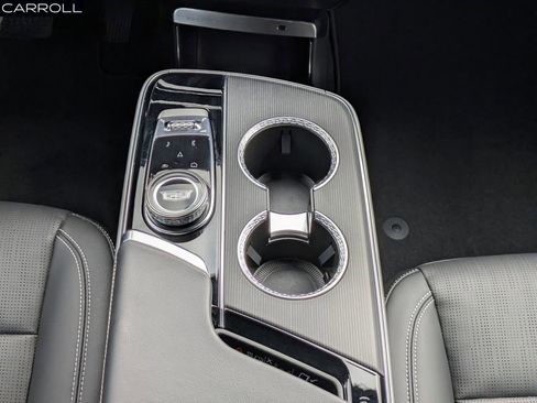 Certified 2024 Cadillac Lyriq Sport image 21