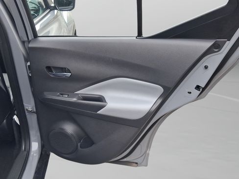 Used 2023 Nissan Kicks SR w/ SR Premium Package FWD image 26