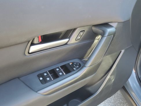 Used 2023 MAZDA CX-50 2.5 S w/ Preferred Plus Pkg image 19