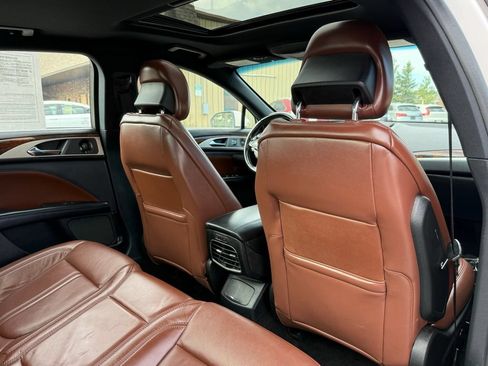 Used 2019 Lincoln MKZ Reserve AWD/4WD image 22