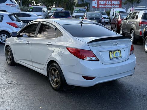 Used 2015 Hyundai Accent GLS image 6
