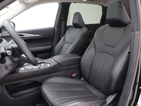 Used 2023 INFINITI QX60 Luxe w/ Vision Package image 17