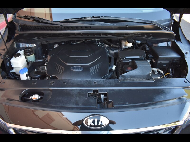 Used 2019 Kia Sedona LX FWD image 42