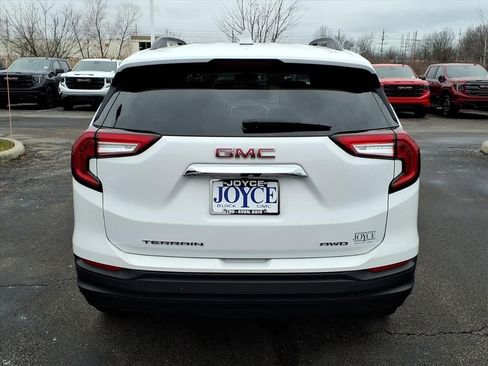 Certified 2022 GMC Terrain SLE w/ Driver Convenience Package image 28