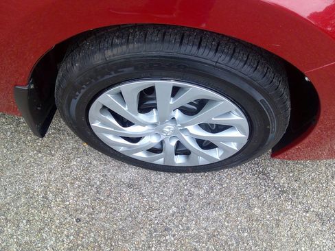 Used 2017 Toyota Corolla LE w/ Carpet Mat Package (TMS) image 23