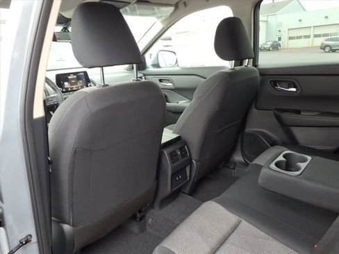 New 2026 Nissan Rogue SV image 27