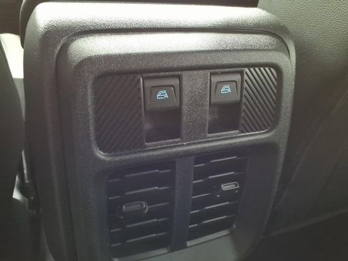 New 2026 Ford Bronco Outer Banks w/ Sasquatch Package AWD/4WD image 13