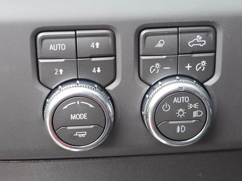 New 2026 GMC Sierra 3500 AT4 AWD/4WD image 29