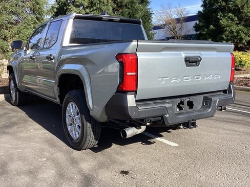 Certified 2025 Toyota Tacoma SR w/ SR Upgrade Package image 9