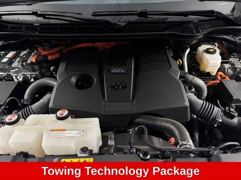 Used 2024 Toyota Tundra Limited image 13