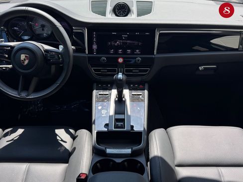 Used 2026 Porsche Macan S AWD/4WD image 12
