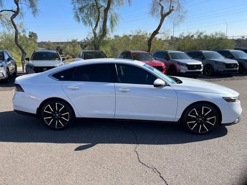 Certified 2023 Honda Accord Touring image 18