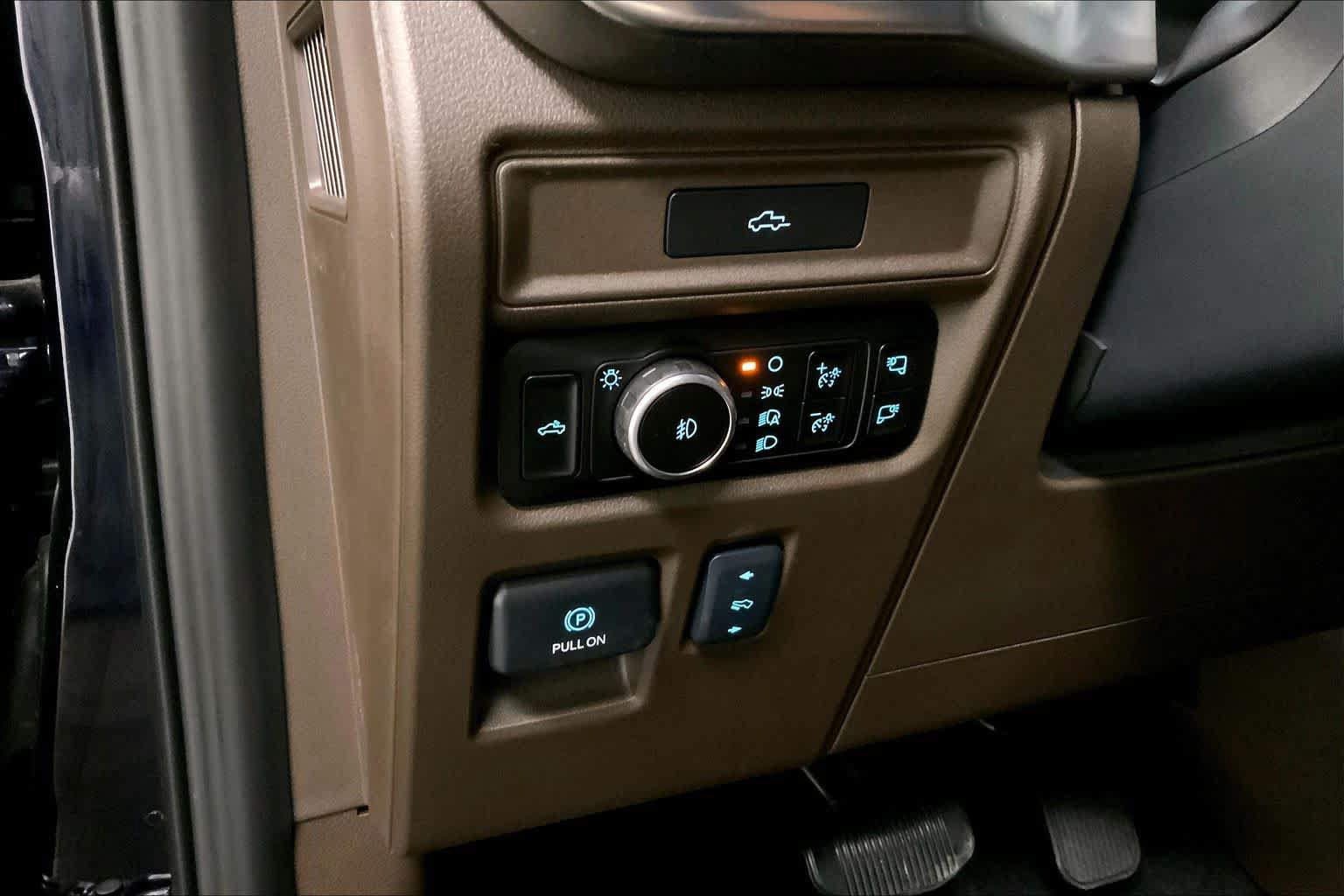 New 2026 Ford F150 King Ranch w/ Equipment Group 601A High AWD/4WD image 16