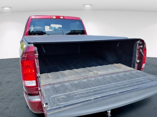 Used 2017 RAM 1500 Express w/ Express Value Package AWD/4WD image 8