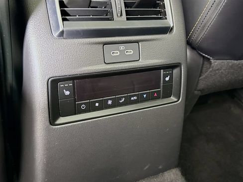 Used 2025 MAZDA CX-90 Plug-In Hybrid w/ Premium Plus AWD/4WD image 26