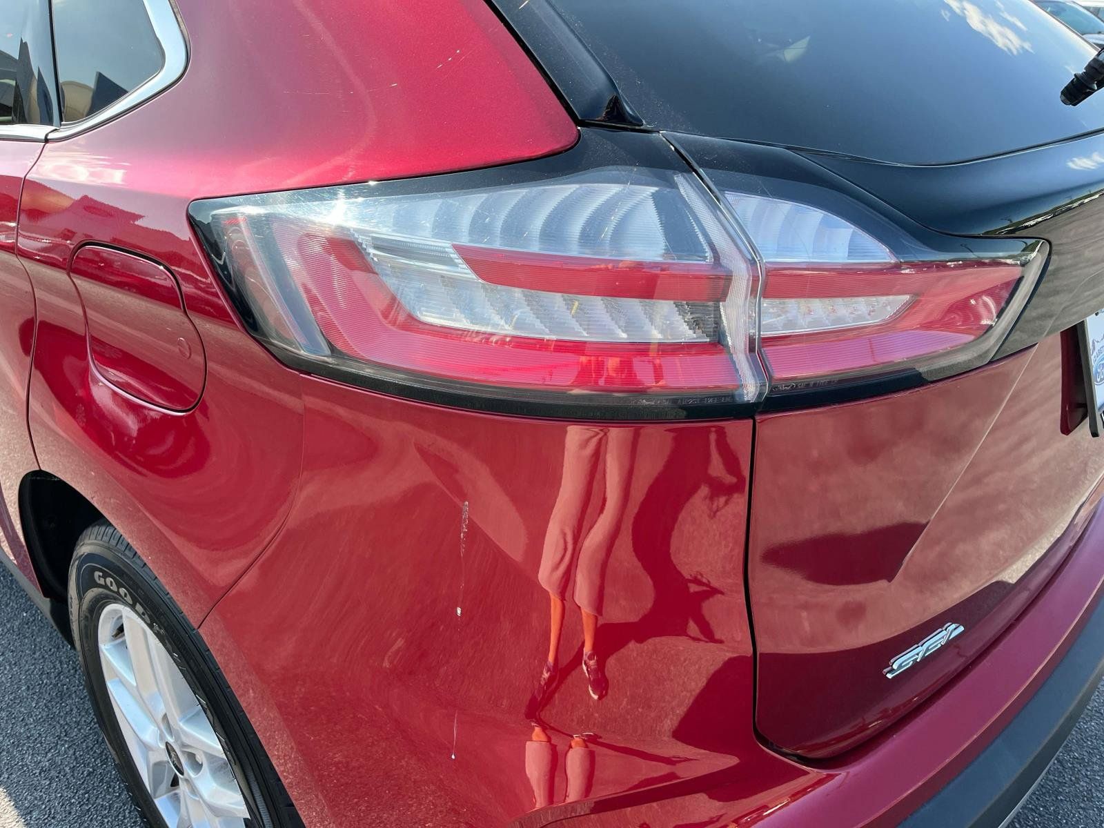 Used 2024 Ford Edge SEL AWD/4WD image 10