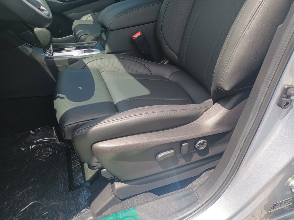 New 2026 Subaru Ascent Limited AWD/4WD image 13