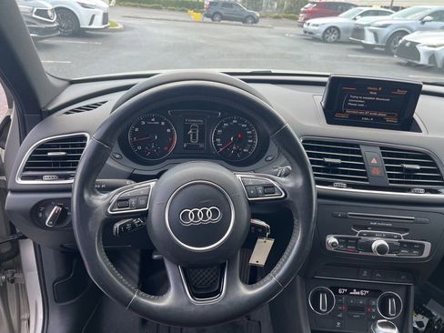 Used 2017 Audi Q3 2.0T Premium image 18