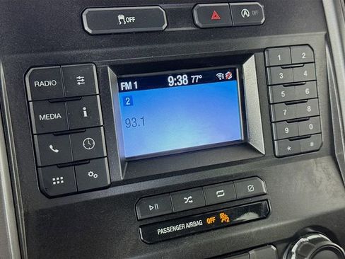 Used 2018 Ford F150 XLT RWD image 14