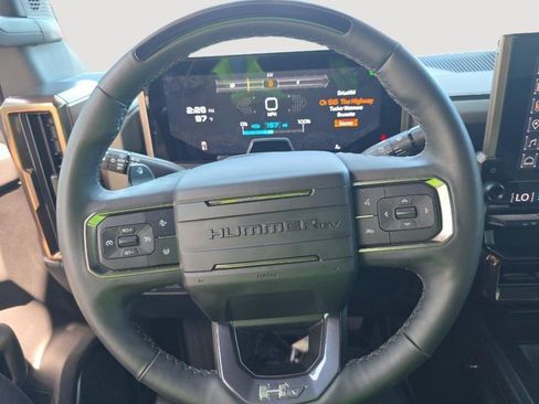 Used 2024 GMC Hummer EV 3X w/ LPO, Illumination Package AWD/4WD image 9